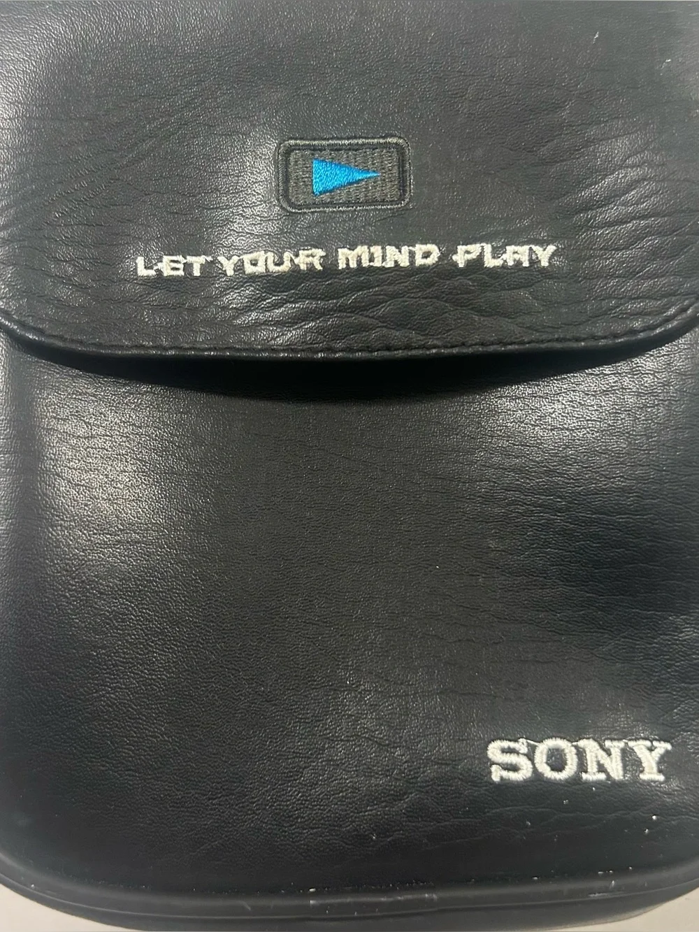 Vintage Sony “Let Your Mind Play” Discman Walkman CD Projects Bag Case
